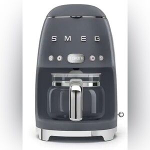 SMEG Drip Coffee Maker, 10-cup